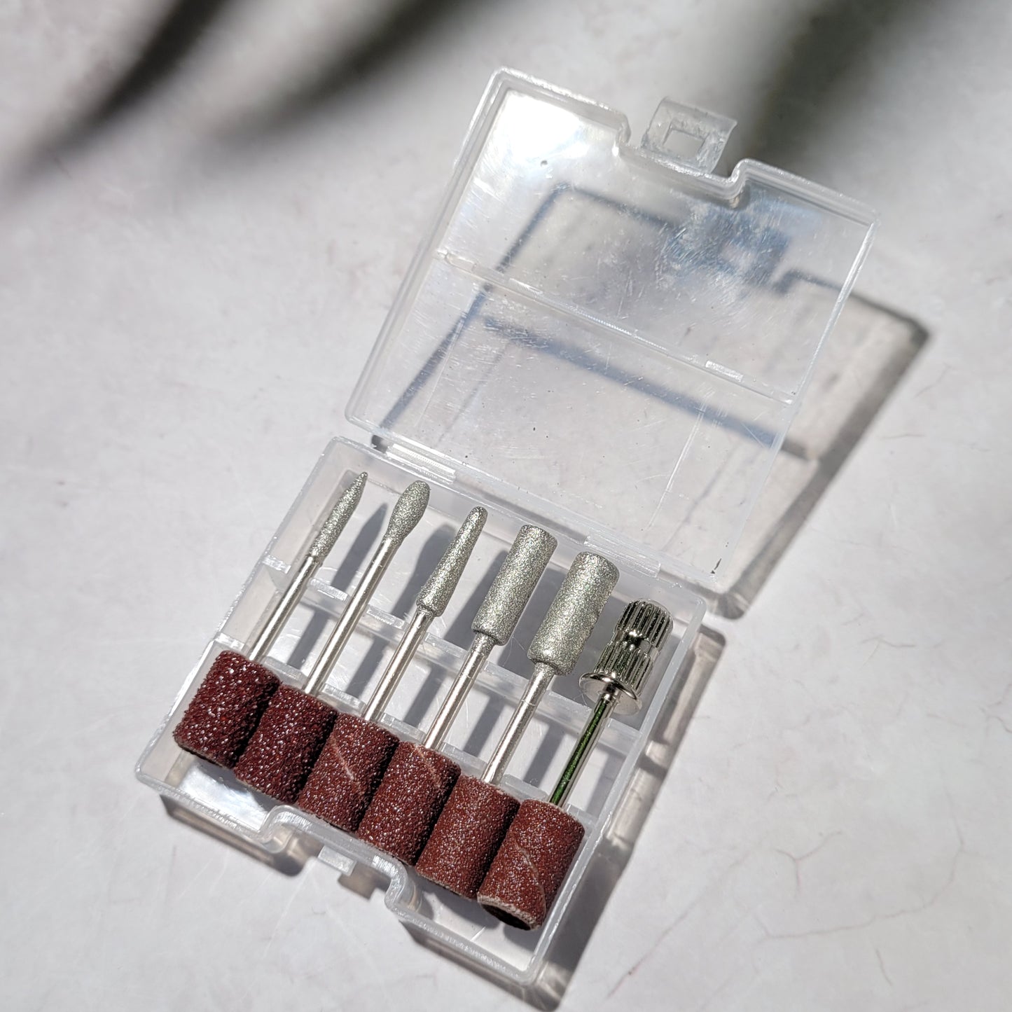 Ponceuse électrique pour manucure et pédicure