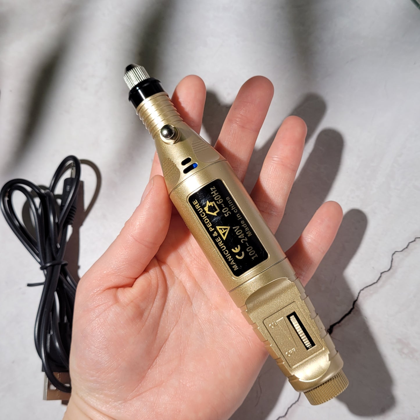Ponceuse électrique pour manucure et pédicure