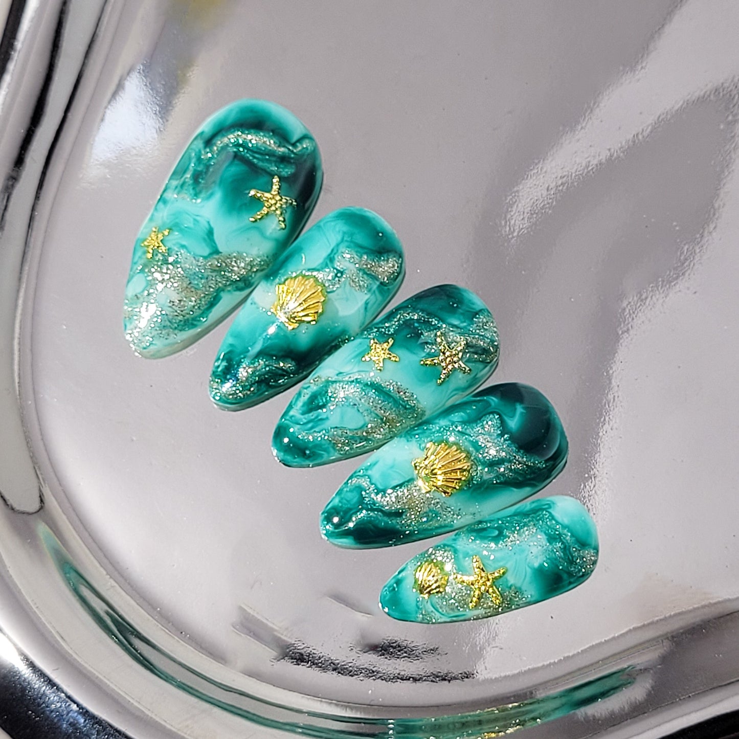 Signature: Neptune's treasures