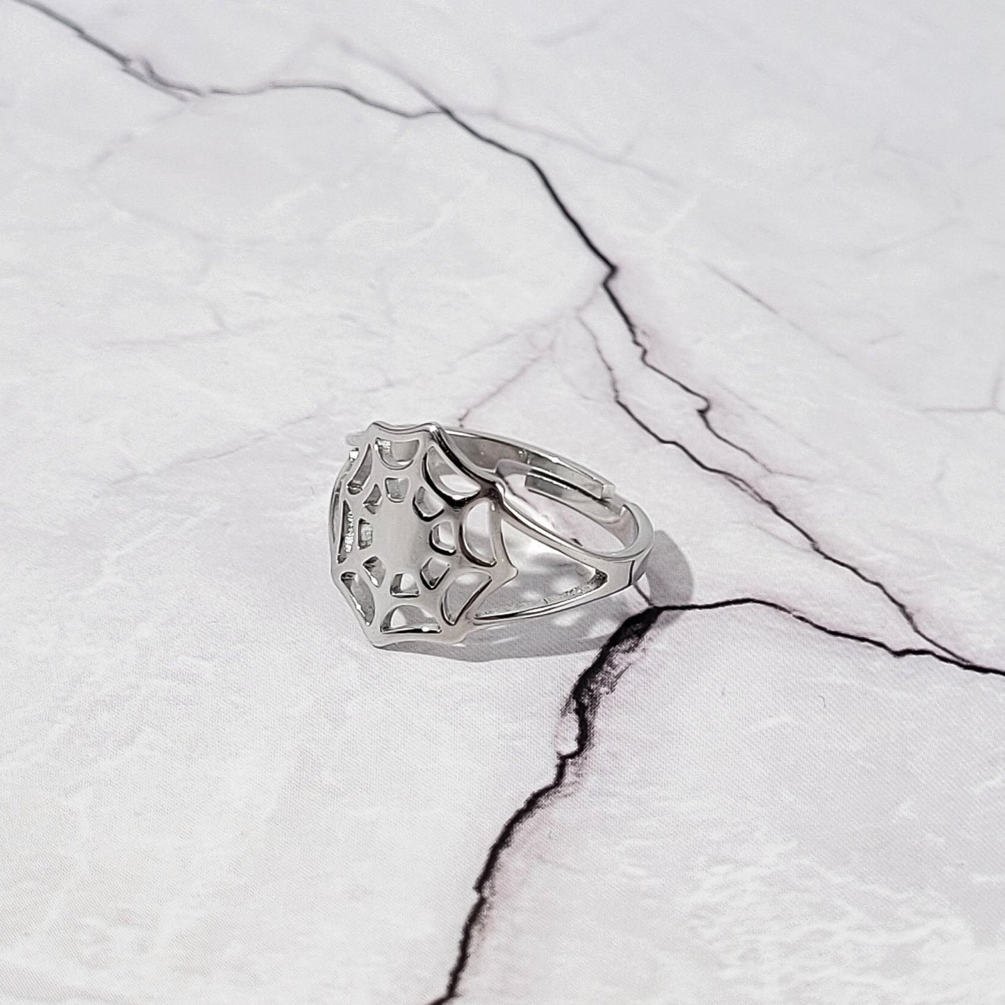 "Black widow" bague réglable en acier inoxydable