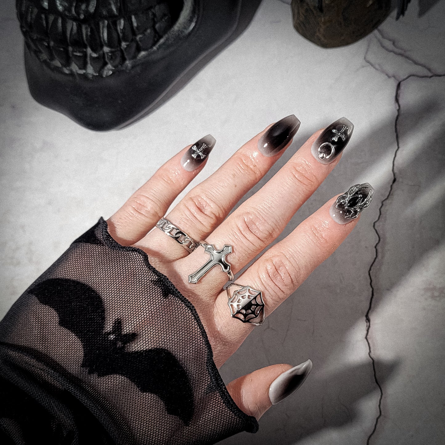 Black widow