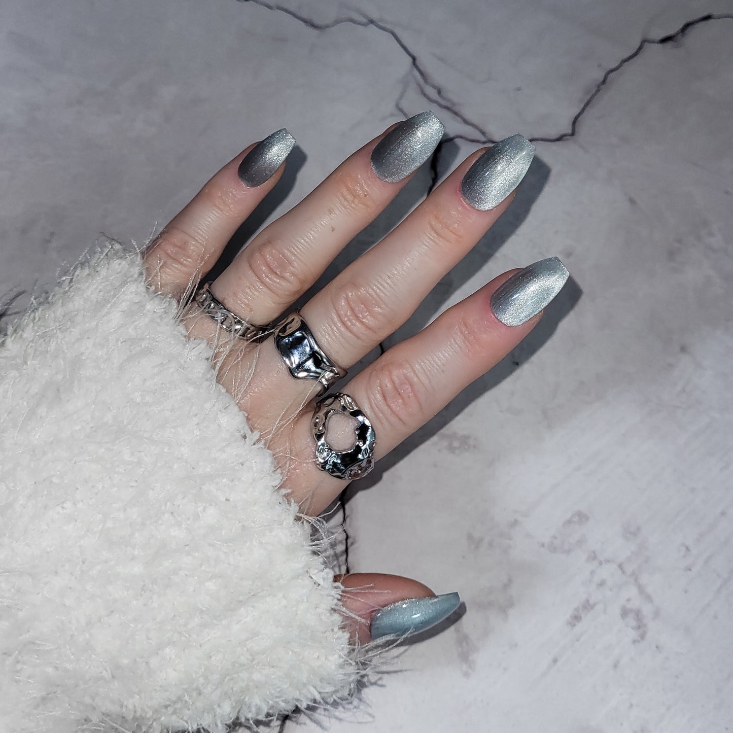 Signature: Minty frostglow