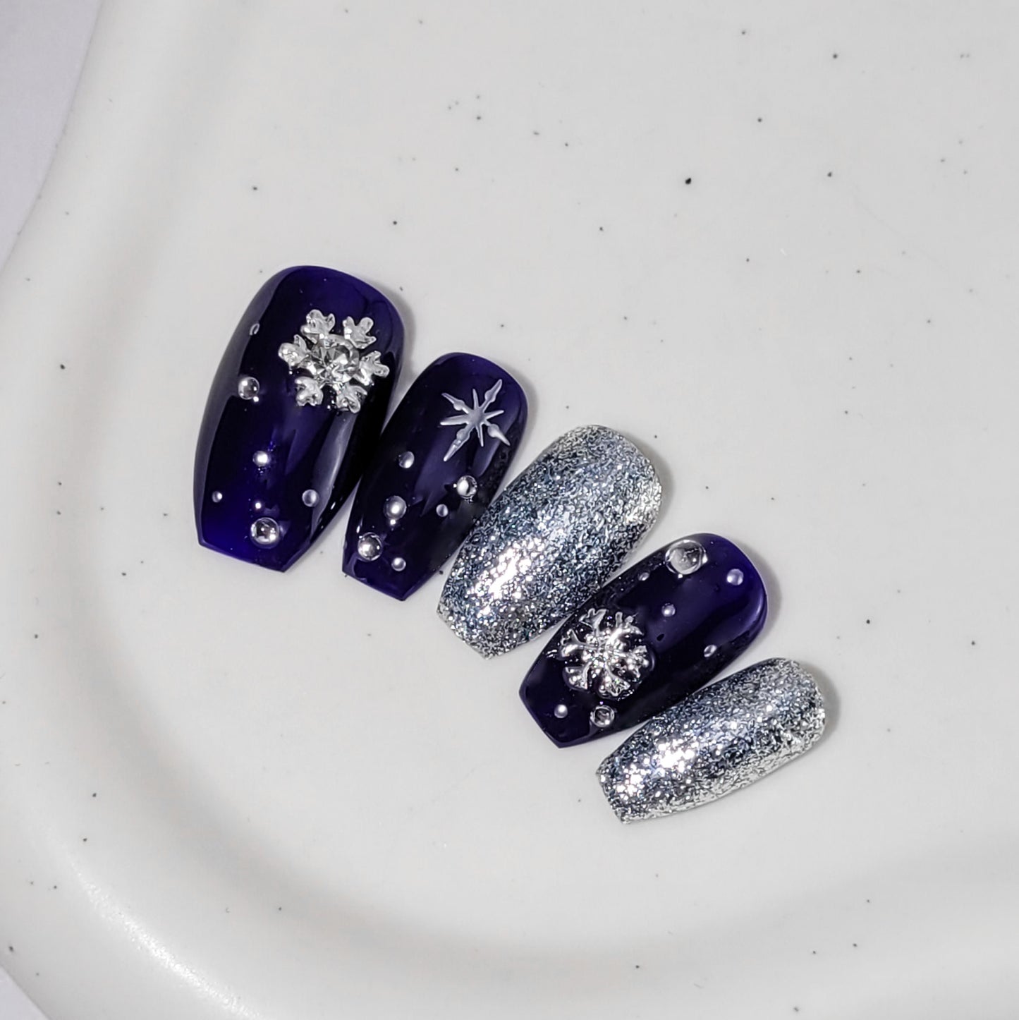 Signature: Midnight snowfall