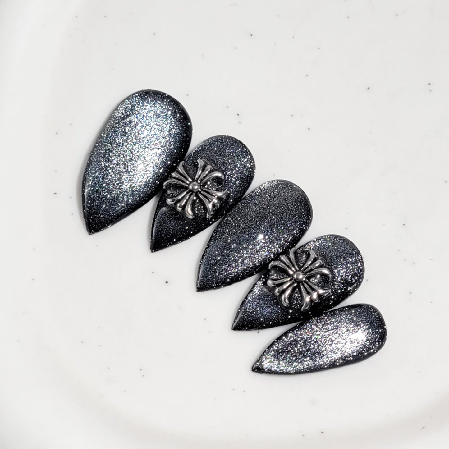 Signature: Dark croisade