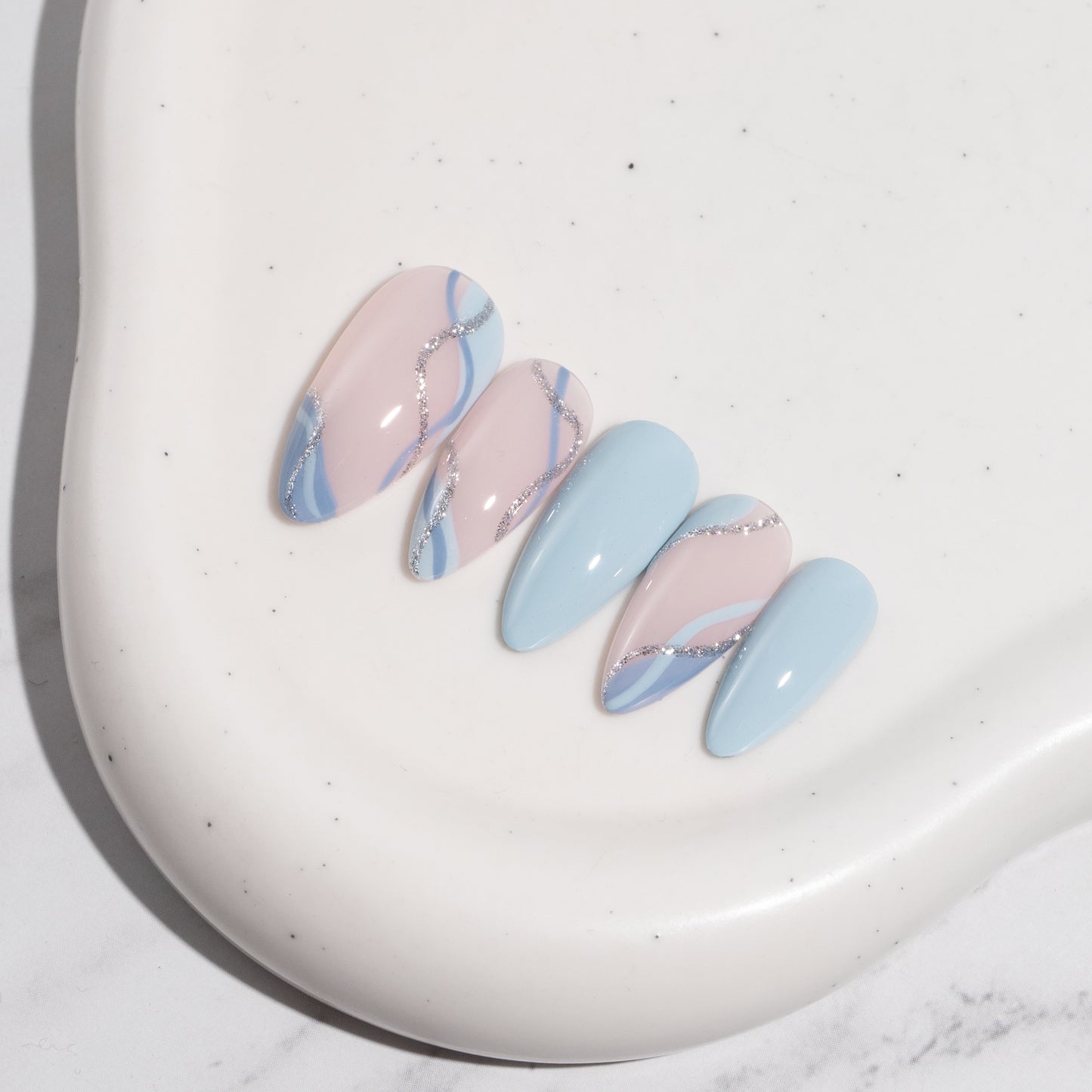 Signature: Sky strands