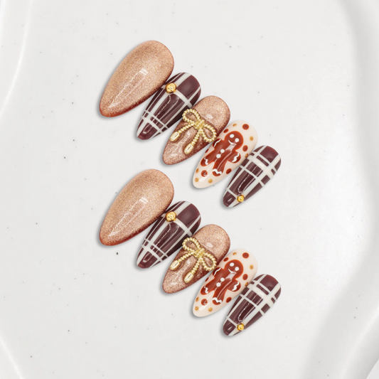 Premium: Gingerbread lodge