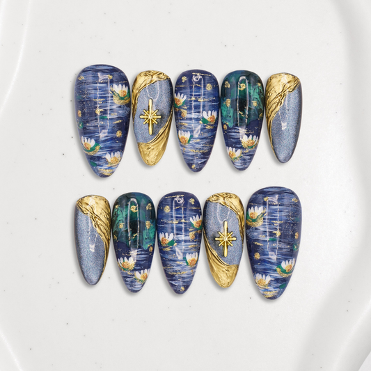 Premium: Moonlit muse