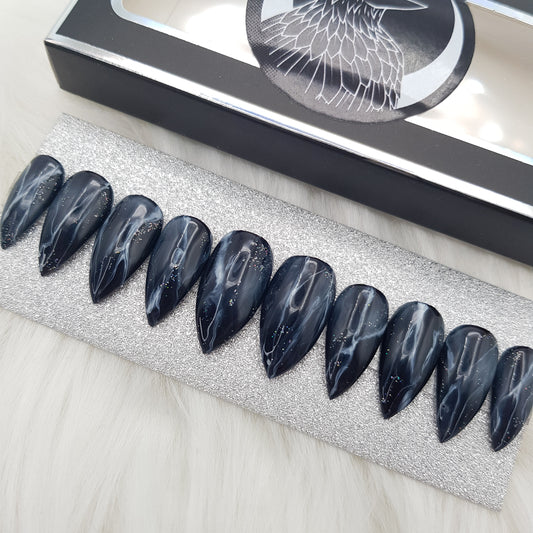 Ready to ship "Storm" S Size