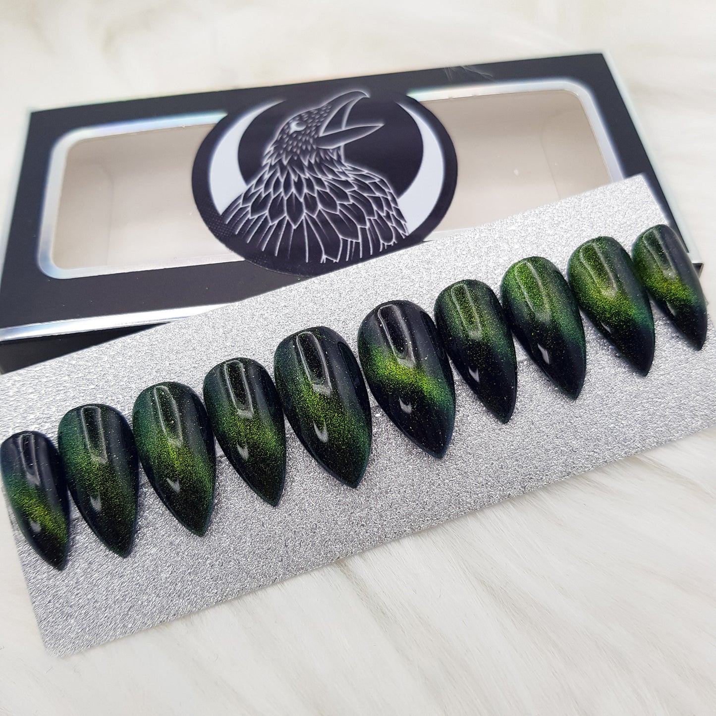 Signature: Evergreen dragon eye