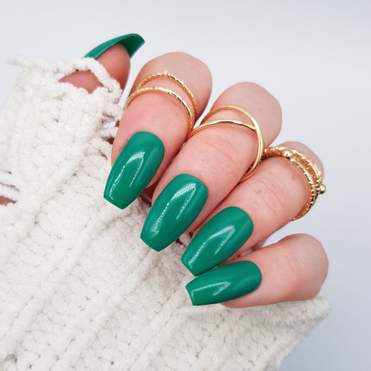 Essential:  Tropical green