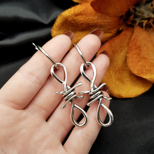 "Barbed" boucles d'oreilles