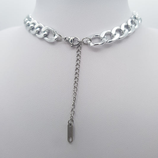 "Kinky" collier ras de cou chaîne