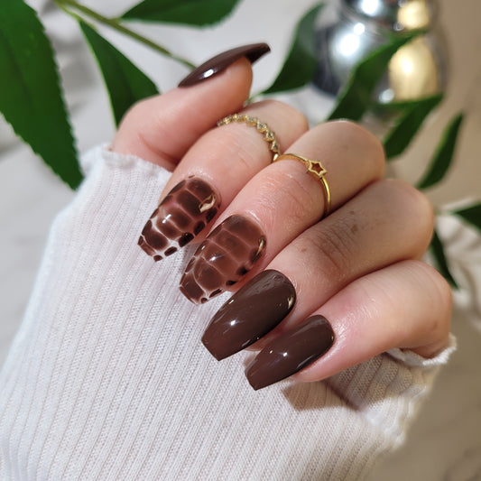 Signature:  Brown snake