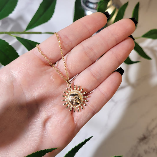 "Astral sun" collier chaîne en acier inoxydable doré