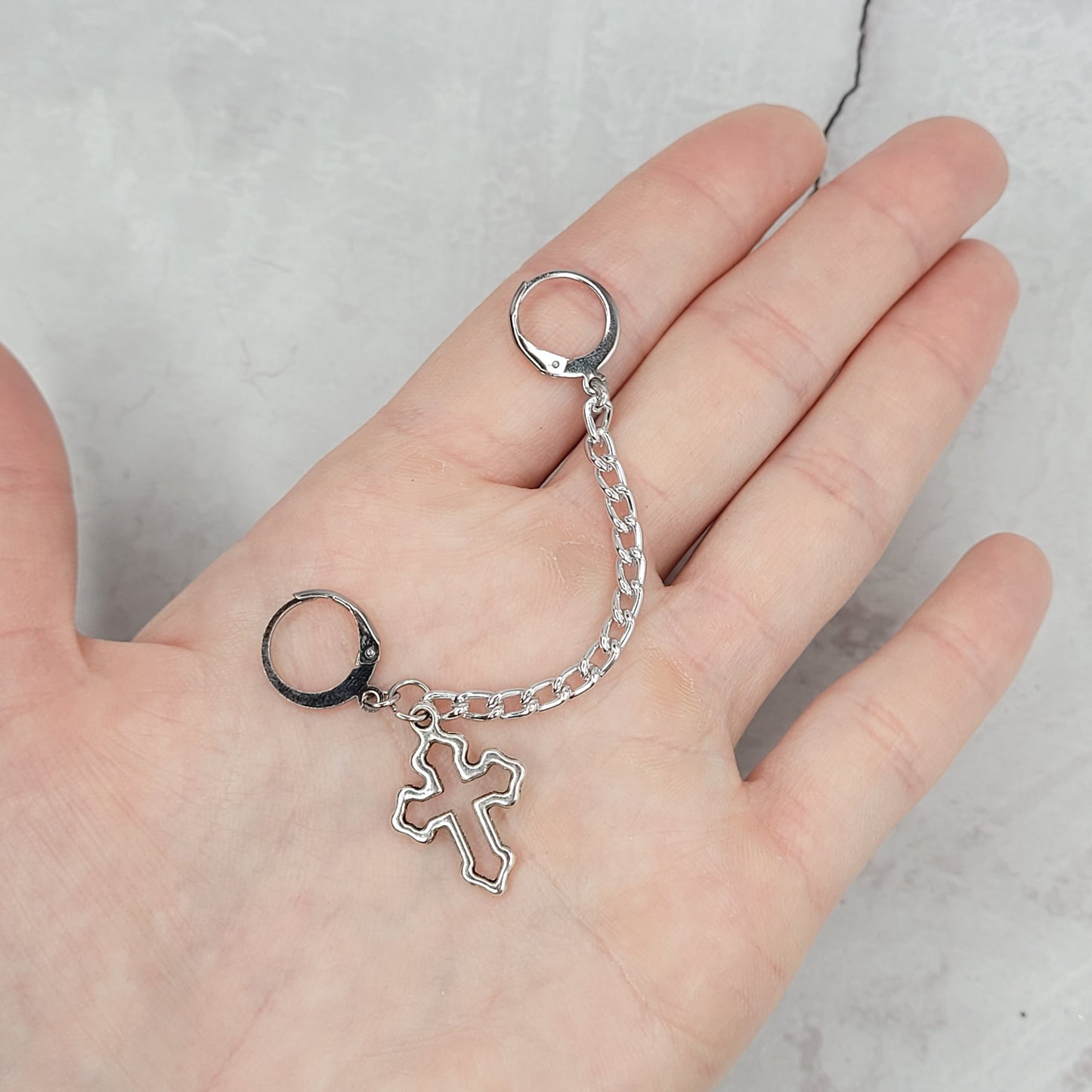 "ear cuffed - cross" double boucle d'oreille dormeuse