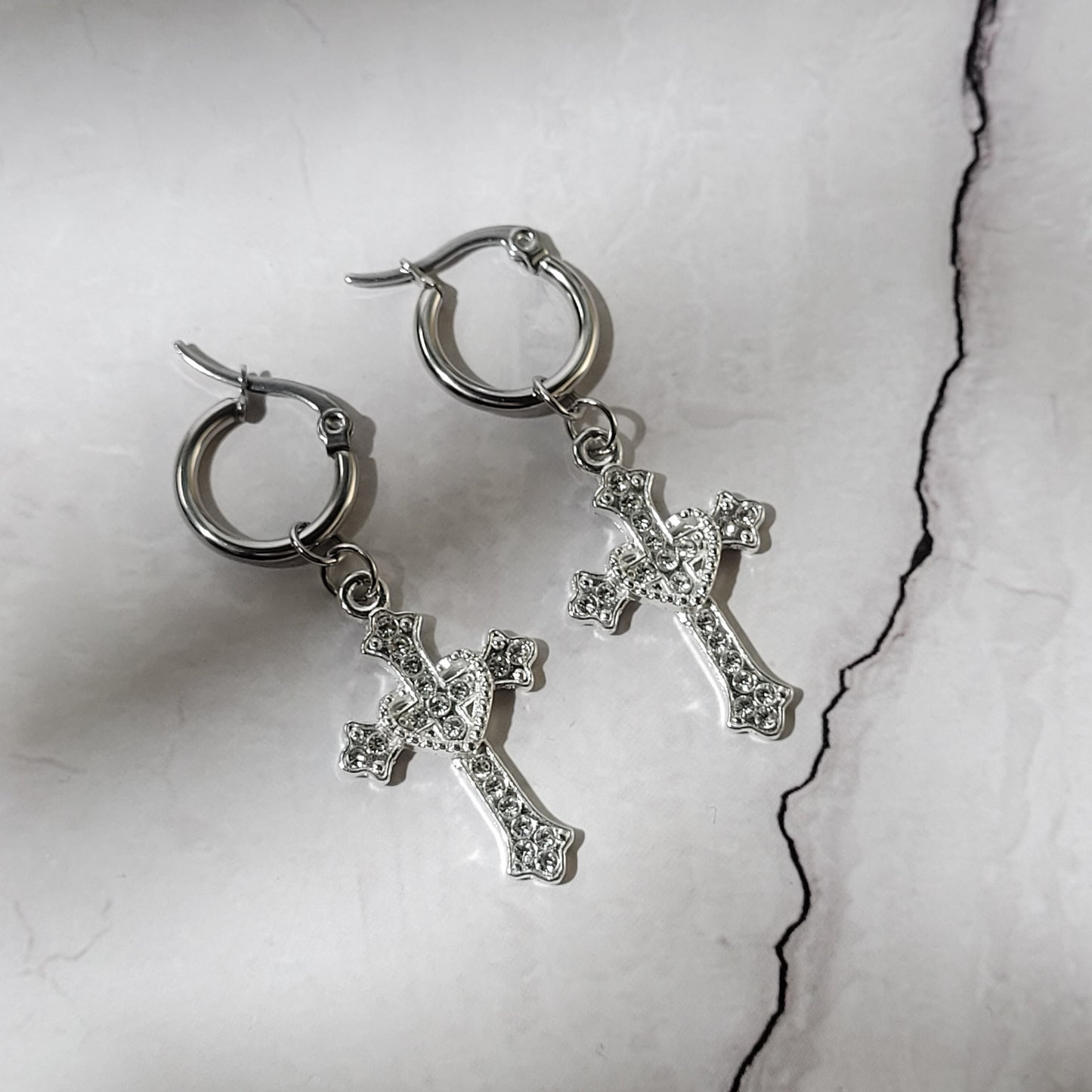 "For the love of" boucles d'oreilles dormeuses