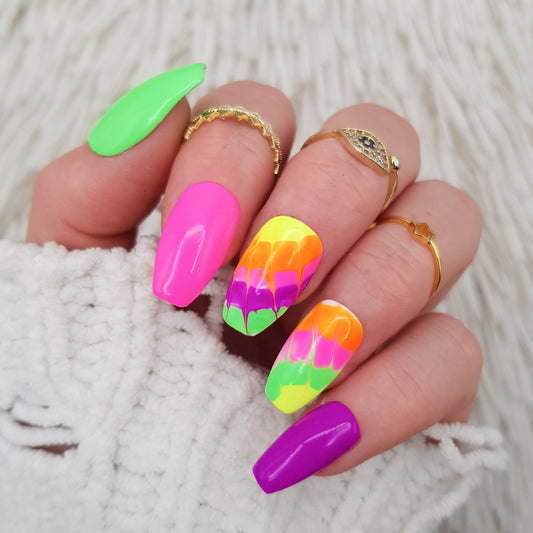 Signature:  This is to dye for