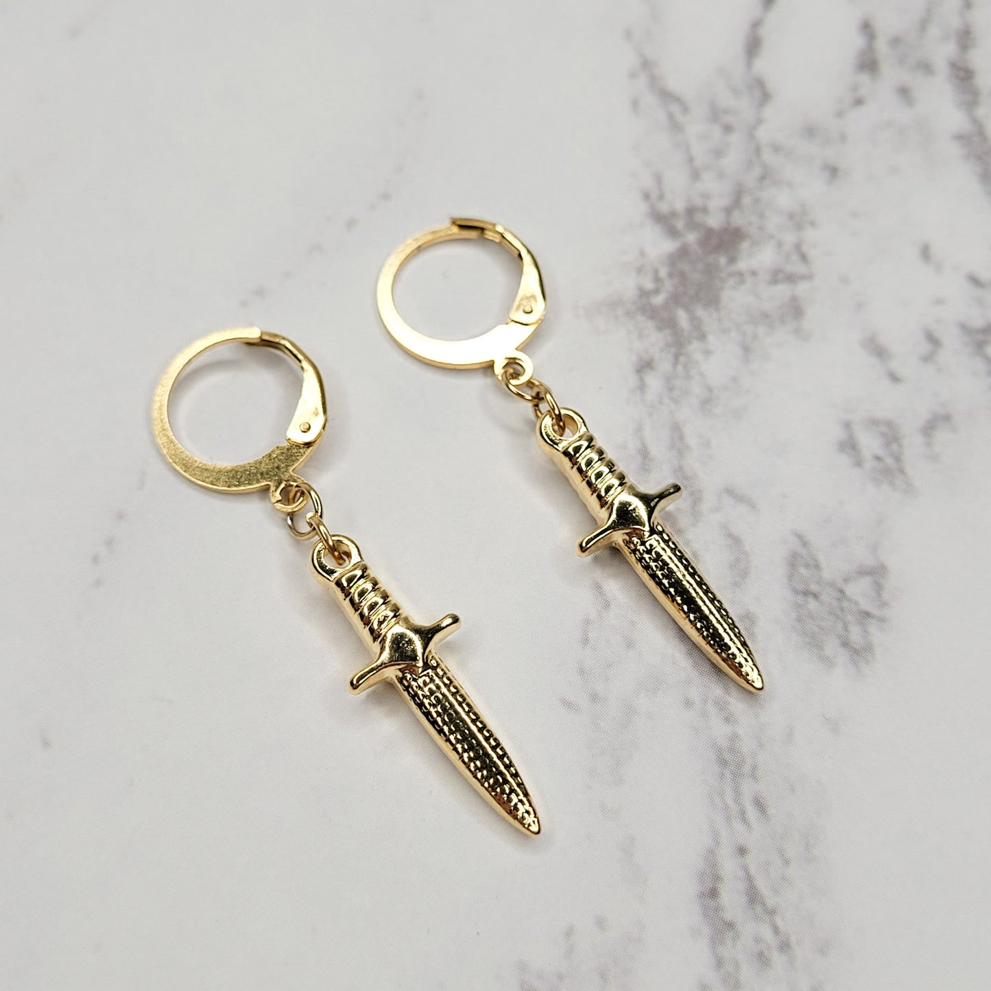 "Baby dagger" boucles d'oreilles en acier inoxydable doré