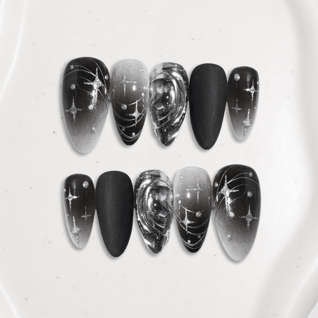 Premium: Stellar noir