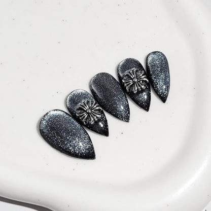 Signature:  Dark croisade