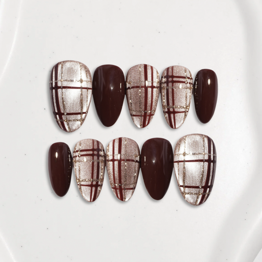Signature: Toasted Chestnut