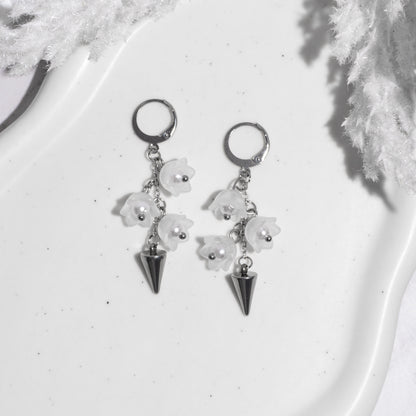 "Thorned lily" boucles d'oreilles dormeuses acier inoxydable