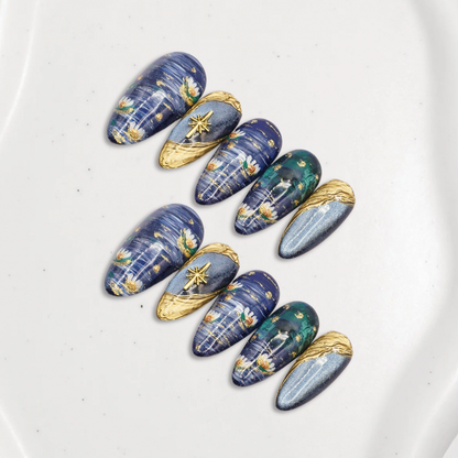 Premium: Moonlit muse