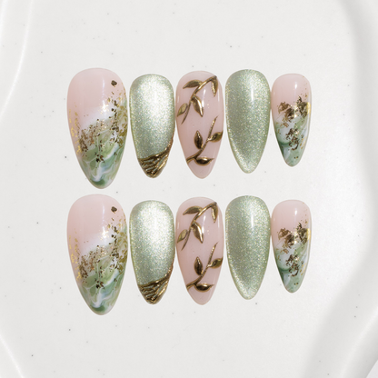 Premium: Woodland muse