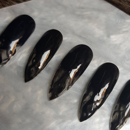 Signature:  Dark and smoky