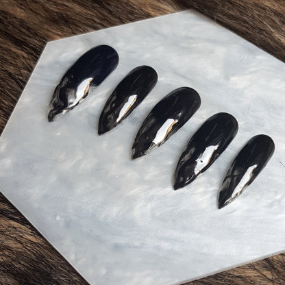 Signature:  Dark and smoky