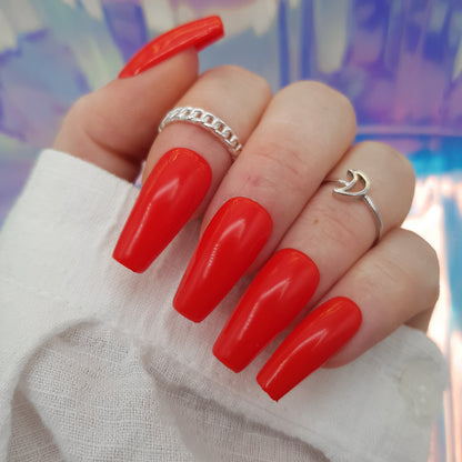 Essential:  Scarlet
