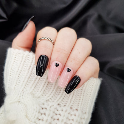 Signature:  Dark valentine