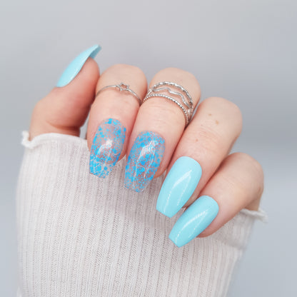 Signature:  Pastel bubbles - blue
