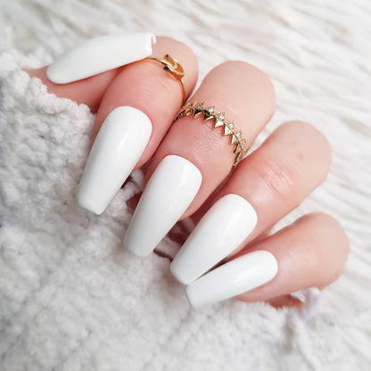 Essential:  Snow white